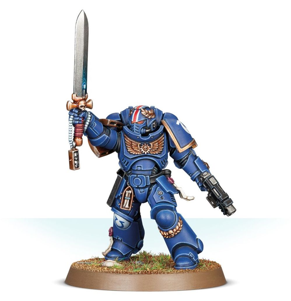 Primaris Lieutenant with Power Sword Space Marines